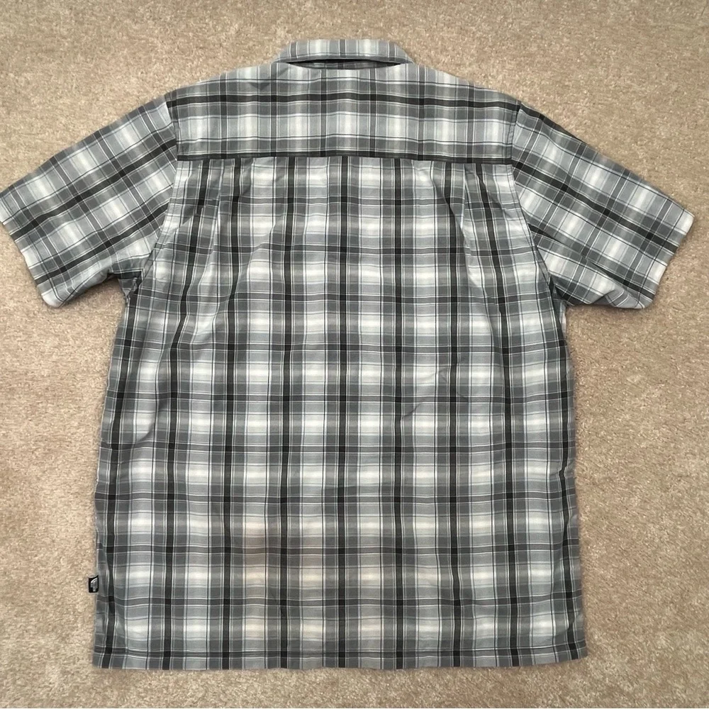 North Face Shirt Large Gray Button Up Plaid Short Sleeve Preppy Outdoor Men